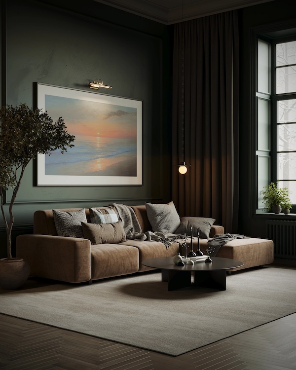 Гостиная в темно-оливковых оттенках, угловой диван, дерево в кашпо, журнальный стол, окно, подвесной светильник, большая картина на стене