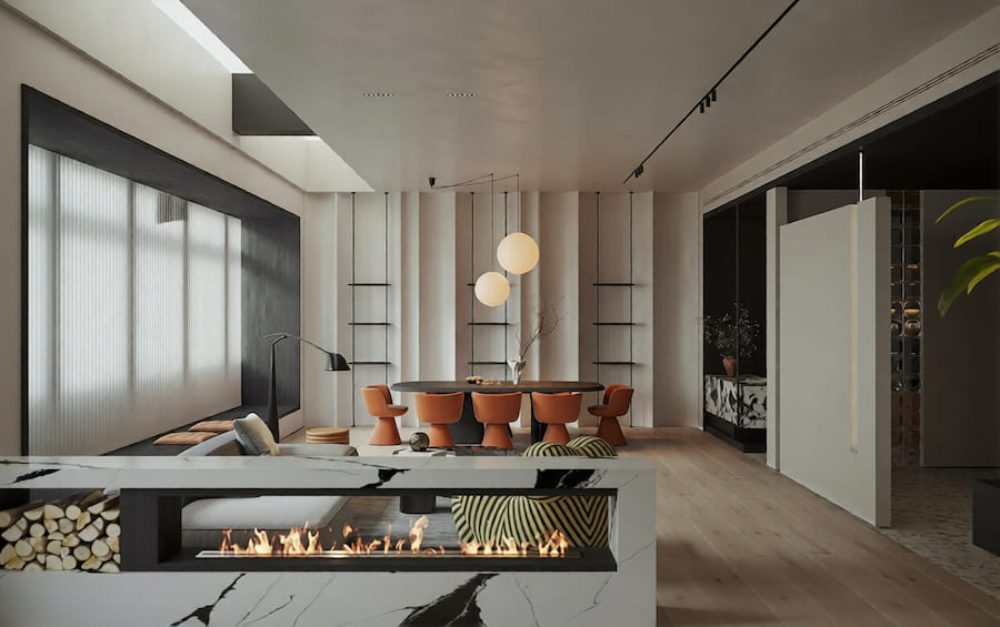 Пространство, поделенное на зоны, камин, стол со стульми, торшер, трековые светильники, большое окно с жалюзями