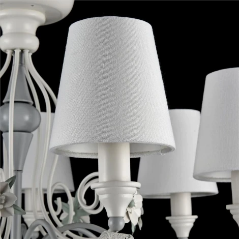 Подвесная люстра Maytoni Floret ARM790-PL-07-W