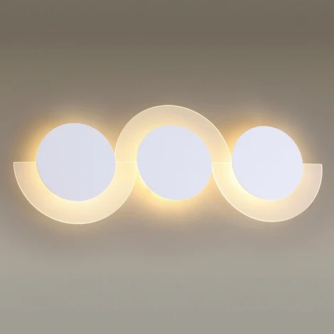 Настенный светильник Odeon Light Sterren 3857/8WL