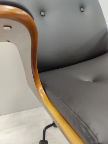 Кресло компьютерное Infinity Lounge Hesby HSBI_TG2508