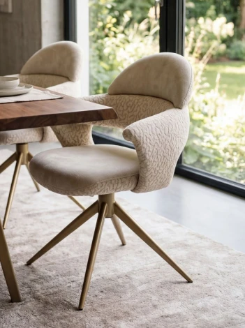 Стул ЖЕНЕВА (GENEVA 360 град, цвет ЛАТТЕ PENA-110 / HUNTER-110, ткань / ШАМПАНЬ каркас, ®DISAUR M-City 64839