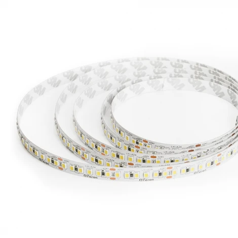 Светодиодная LED лента 180SMD(2835)/м 16Вт/м 24V 3000К 30м IP20 Feron LS502 53089