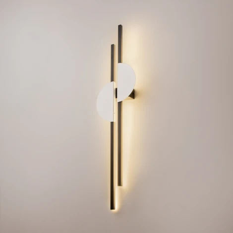 Настенный светильник Maytoni Skyline MOD179WL-L22W4K1 (LED, 220V)