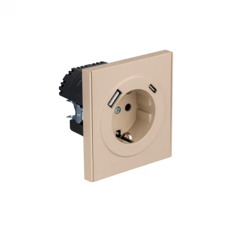 Розетка 1-ая с/з с/у з/ш 16А с USB A+C быстрой зарядки 5В/3А шелк Kranz Strong KR-78-0704-8