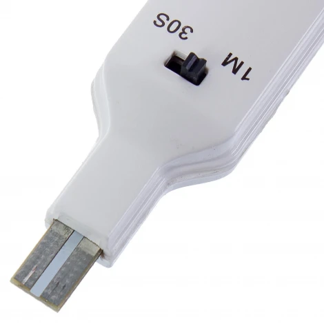 Мебельный светильник Uniel ULM-F42-3W/4200K SENSOR IP20 WHITE (LED, 220V, датчик движения, выключатель)