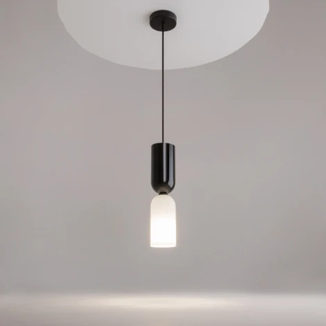 Подвесной светильник Maytoni Memory MOD177PL-01B (220V, на проводе, круглые)