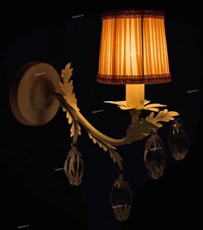 Бра Arte Lamp Pioggia A1871AP-1WG