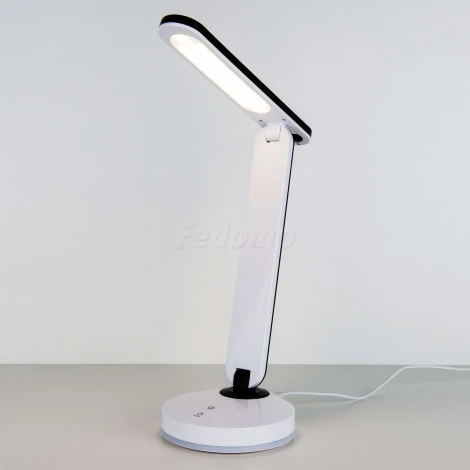 Офисная настольная лампа Eurosvet Flip белый/черный (TL90480)