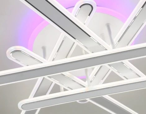 Потолочная люстра светодиодная с подсветкой RGB, с ПДУ Ambrella Acrylica Original FA8907 WH/CH белый/хром 135W 3000K-6400K+RGB