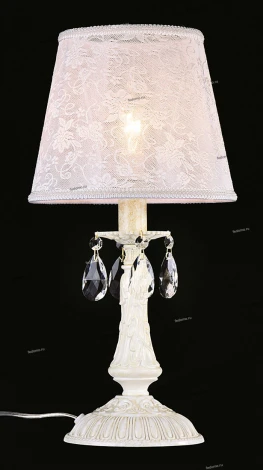 Интерьерная настольная лампа Maytoni Filomena ARM390-00-W