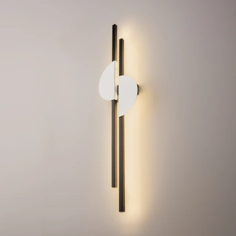 Настенный светильник Maytoni Skyline MOD179WL-L22W4K (LED, 220V)