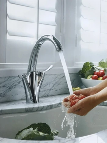 Смеситель Jacob Delafon Carafe E18865-CP для кухонной мойки