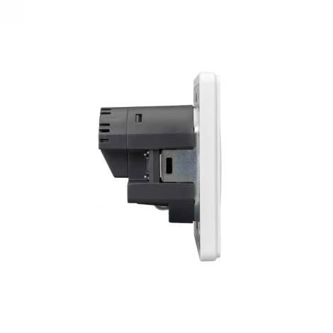 Розетка 1-ая с/з с/у з/ш 16А с USB A+C быстрой зарядки 5В/3А перламутр Kranz Round KR-78-0704-1