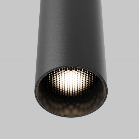 Арматура из металла. Встроенный LED-источник света утоплен в корпусе. Maytoni Technical P072PL-L12B4K-1 Focus LED (220V, на проводе, круглые)