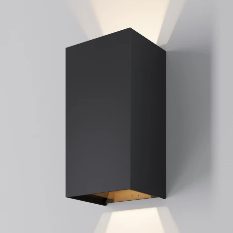 Настенный уличный светильник светодиодный Maytoni Outdoor Drape O525WL-L20B3K