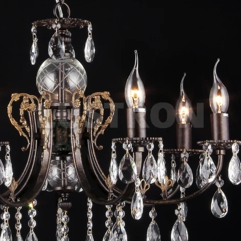 Подвесная люстра Maytoni Elegant 46 ARM368-07-R