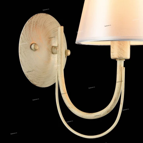 Бра Maytoni Marquis ARM327-01-W
