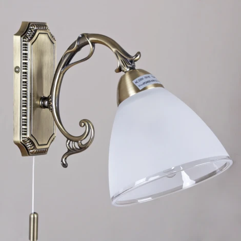 Бра с выключателем Reluce 86687-0.2-01