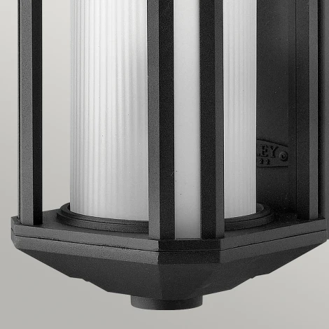 Настенный светильник уличный Hinkley Castelle QN-CASTELLE-M-BLK