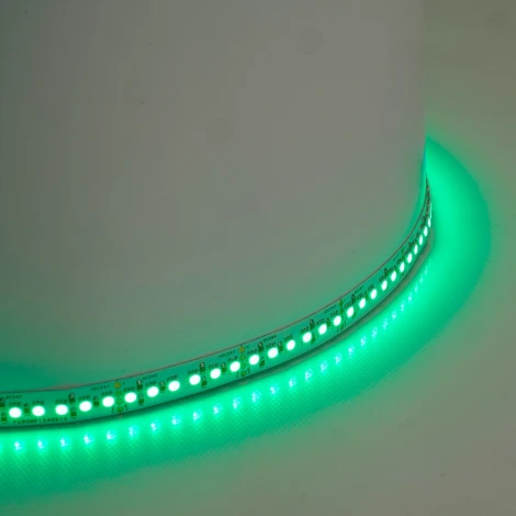 Светодиодная LED лента 180SMD(5050)/м 16Вт/м 24V RGB IP20 Feron LS502 51824