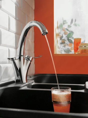 Смеситель Jacob Delafon Carafe E18865-CP для кухонной мойки