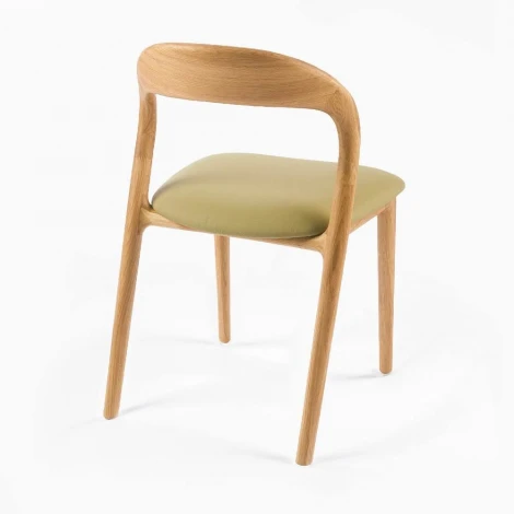 Стул Юки массив дуба бесцв. матовый натуральная кожа фисташковый Stool Group УТ000042922