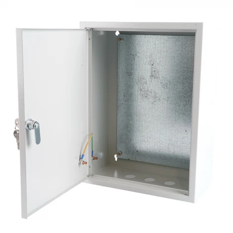Шкаф с монтажной панелью ЩМП-04 EBX60-2/04-31 IP31 сталь Stekker ArcaMetal 50545