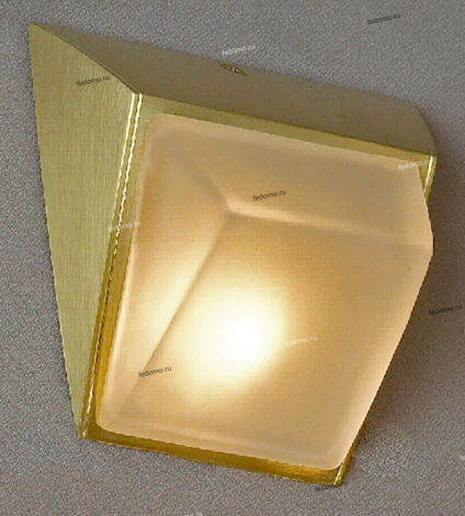 Настенный светильник Lussole Corvara LSC-6851-01