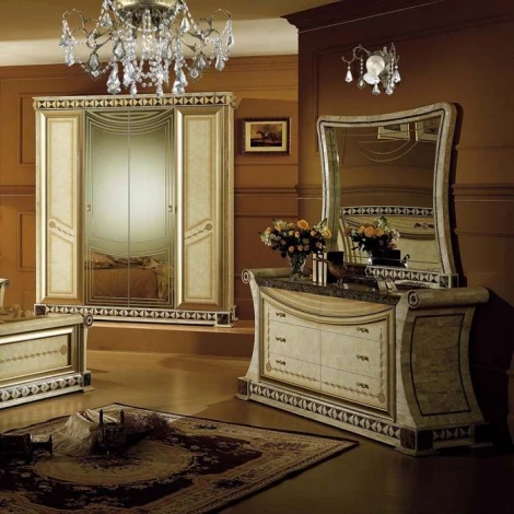 Потолочная люстра Odeon Light Gardia 2879/4C