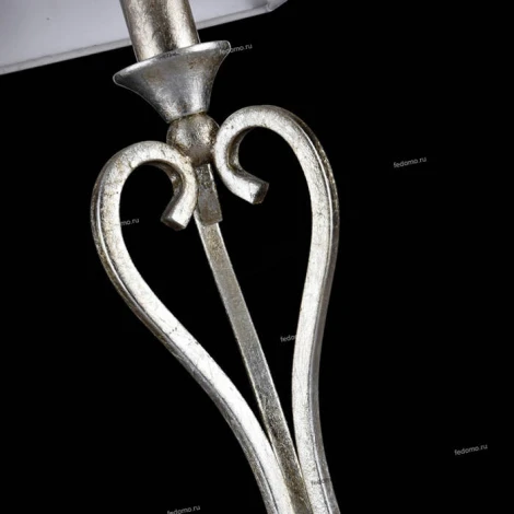 Интерьерная настольная лампа Maytoni Rive Gauche ARM854-11-G
