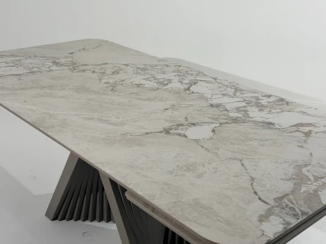 Стол ГАМЛЕТ 200 цвет Гластонбери (Glastonbury Savia Matt), керамика / Латте каркас M-City 64765