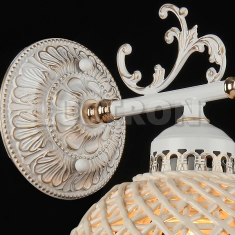 Бра Maytoni Elegant 48 ARM030-01-G