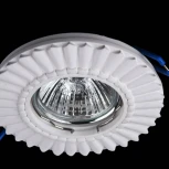 Встраиваемый точечный светильник Maytoni Gyps Classic DL281-1-01-W