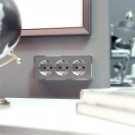 Розетка тройная с заземлением и шторками Gallant (серебряный) Werkel W5073106 (a052777)