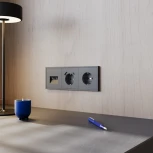 Розетка с заземлением, шторками и USB Type A+С (графит) Voltum S70 VLS040507