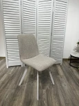 Обеденный стул M-City ELVIS WZ2042-02 светло-бежевый/ белый каркас