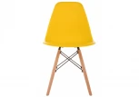 Пластиковый стул eames pc-015 желтый