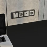 Розетка с заземлением и шторками (дымчатый) Werkel W1271104