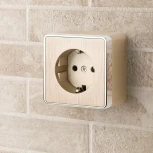 Розетка с заземлением Gallant (шампань рифленый) Werkel W5071010 (a051038)