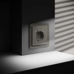 Розетка с заземлением, шторками и USB Type A+С (шелк) Voltum S70 VLS040504