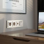 Рамка на 4 поста (шампань, стекло soft-touch) Werkel W0043111 (a064579)