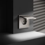 Розетка с заземлением, шторками и крышкой (кашемир) Voltum S70 VLS040303