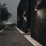 Настенный светильник уличный Maytoni Bowery O574WL-02W (220V, IP54)