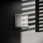 Выключатель трехклавишный (шелк) Voltum S70 VLS030104