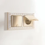 Розетка влагозащ. с зазем. с защит. крышкой и шторками (шампань рифленый) Werkel W1171210 (a051416)