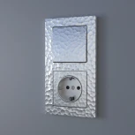 Розетка с заземлением и шторками (hammer серебряный) Werkel W1271106 (a052076)