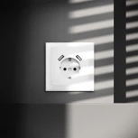 Розетка с заземлением, шторками и USBх2 (белый матовый) Voltum S70 VLS040402