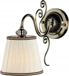 Бра Maytoni Vintage ARM420-01-R