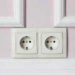 Розетка с заземлением и шторками (слоновая кость) Werkel W1171103 (a051480)